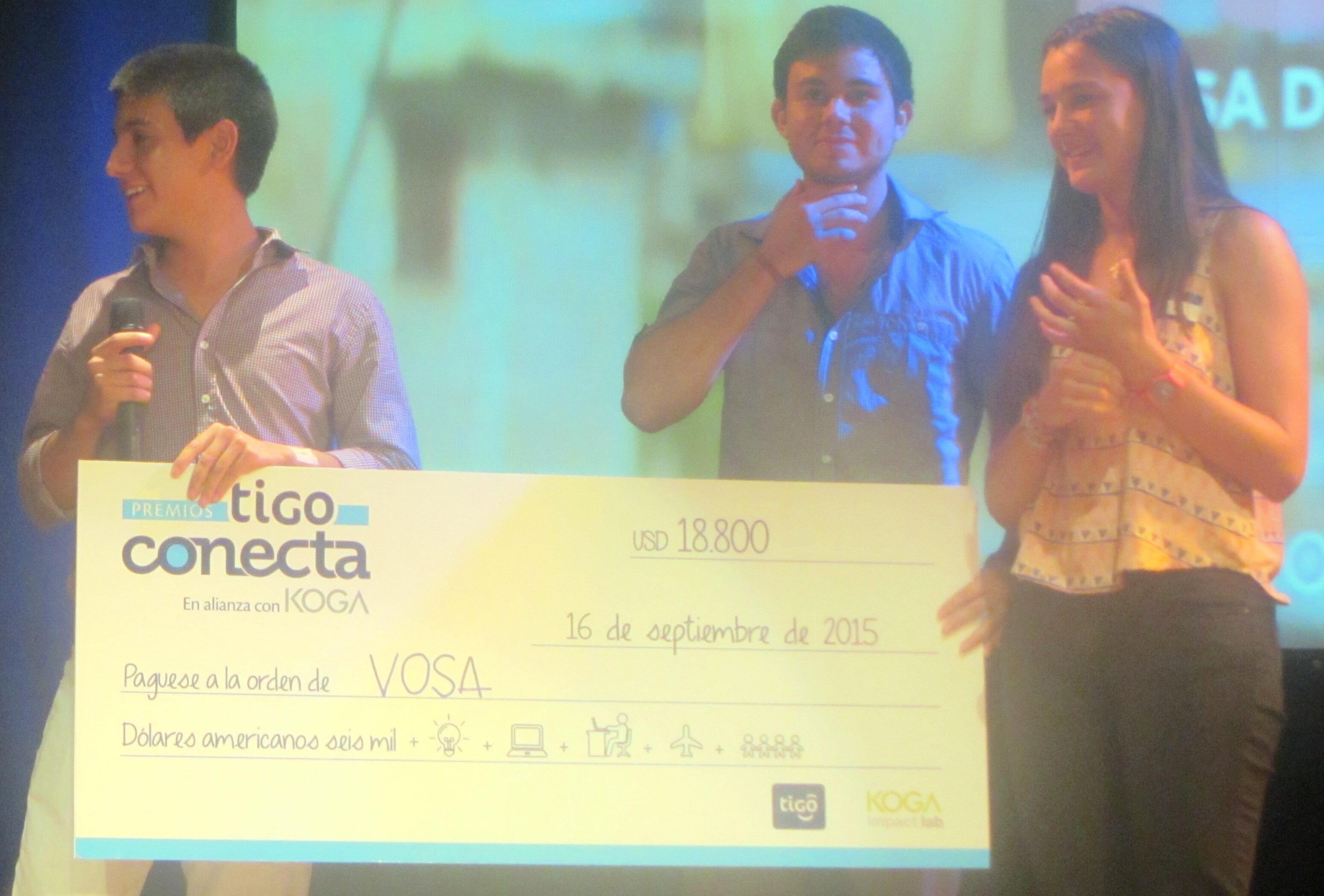 Demo Premios Conecta 2015 en alianza con Koga